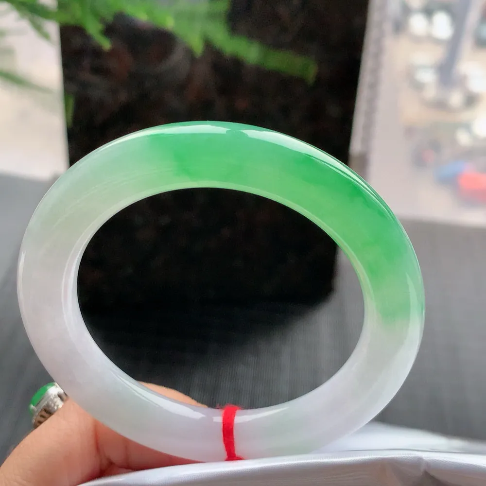 圆条冰阳绿 无瑕 尺寸:55.2/10.3/11 种色兼备🥰🥰