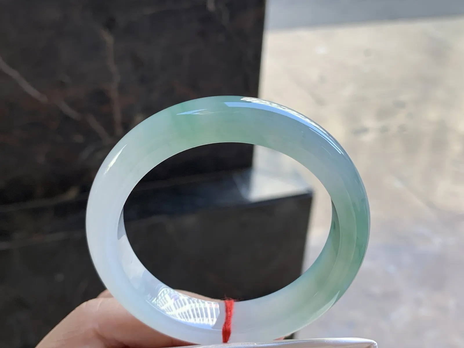 55-12.9-8.8

冰绿花手镯^_^清新