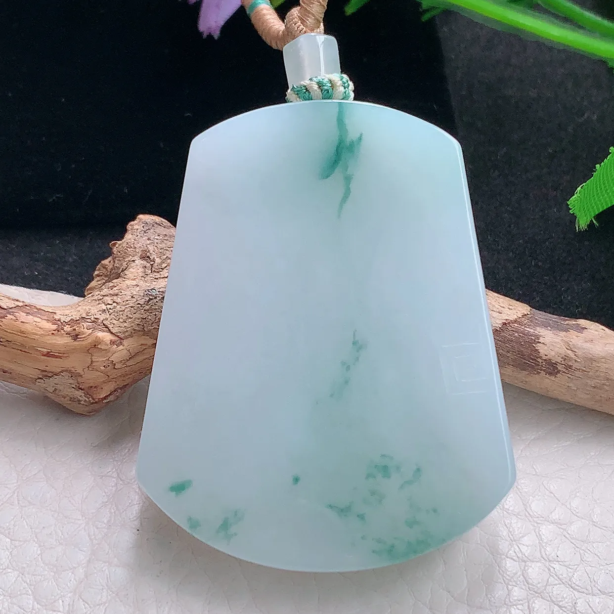 yl自然光51.5*40.6*8天然缅甸翡翠飘花平安无事牌 素面牌玉吊坠