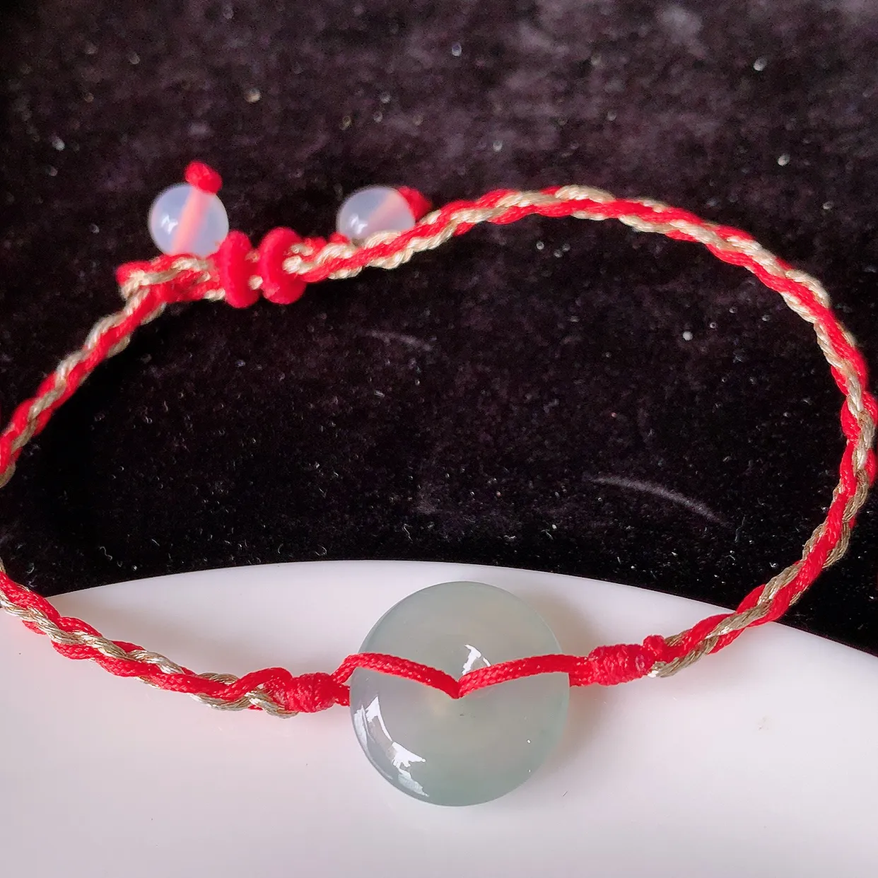 自然光实拍，冰种翡翠平安扣手串手链，种老水足，冰清玉润  颜色漂亮  #1.26取一尺寸14.5*4.2