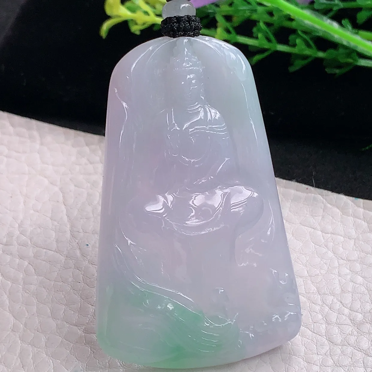 yl自然光65*41.3*5.6天然缅甸翡翠双彩赐福观音 玉观音玉吊坠