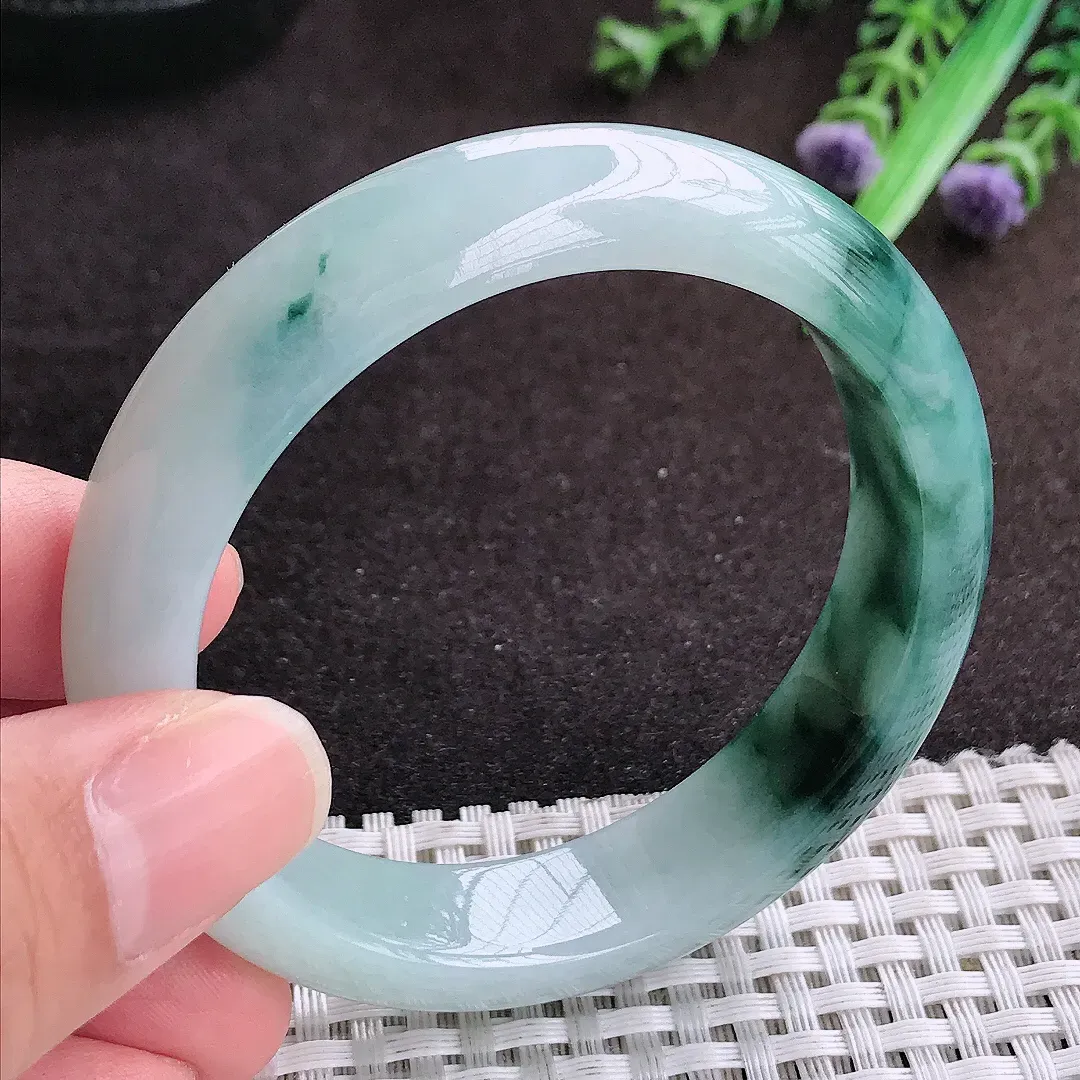 自然光53/13.8/8老坑精美温润飘花手镯宽边翡翠玉镯手环