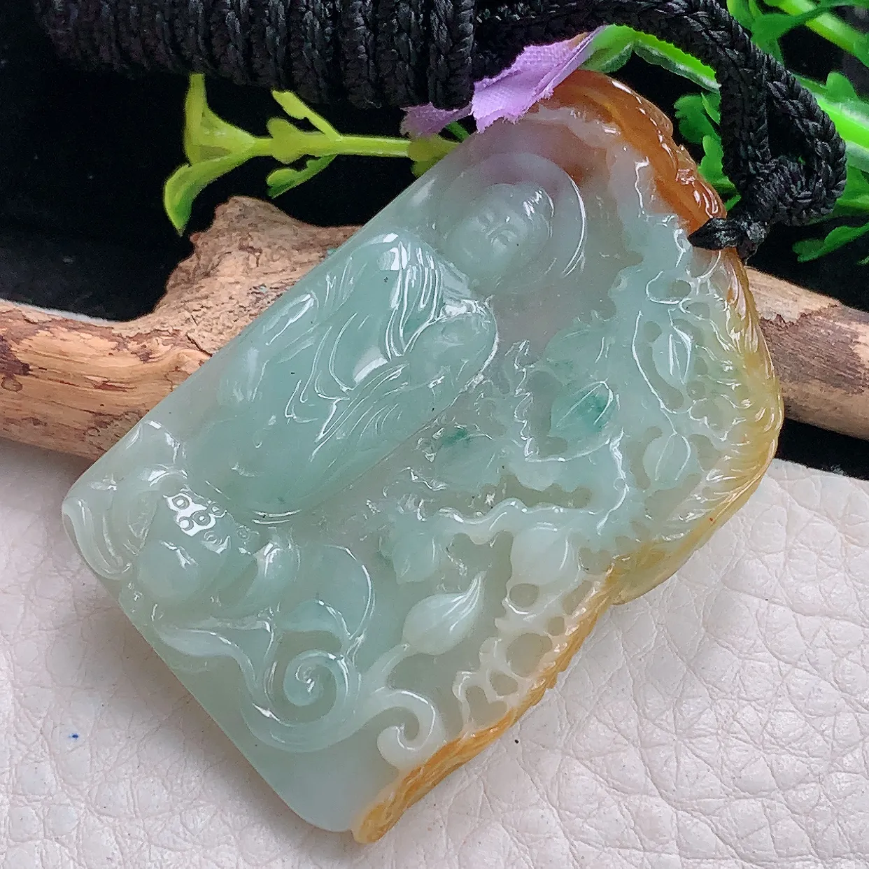 mut自然光52.8*32.8*5.2天然缅甸翡翠双彩花开见佛 阿弥陀佛玉吊坠