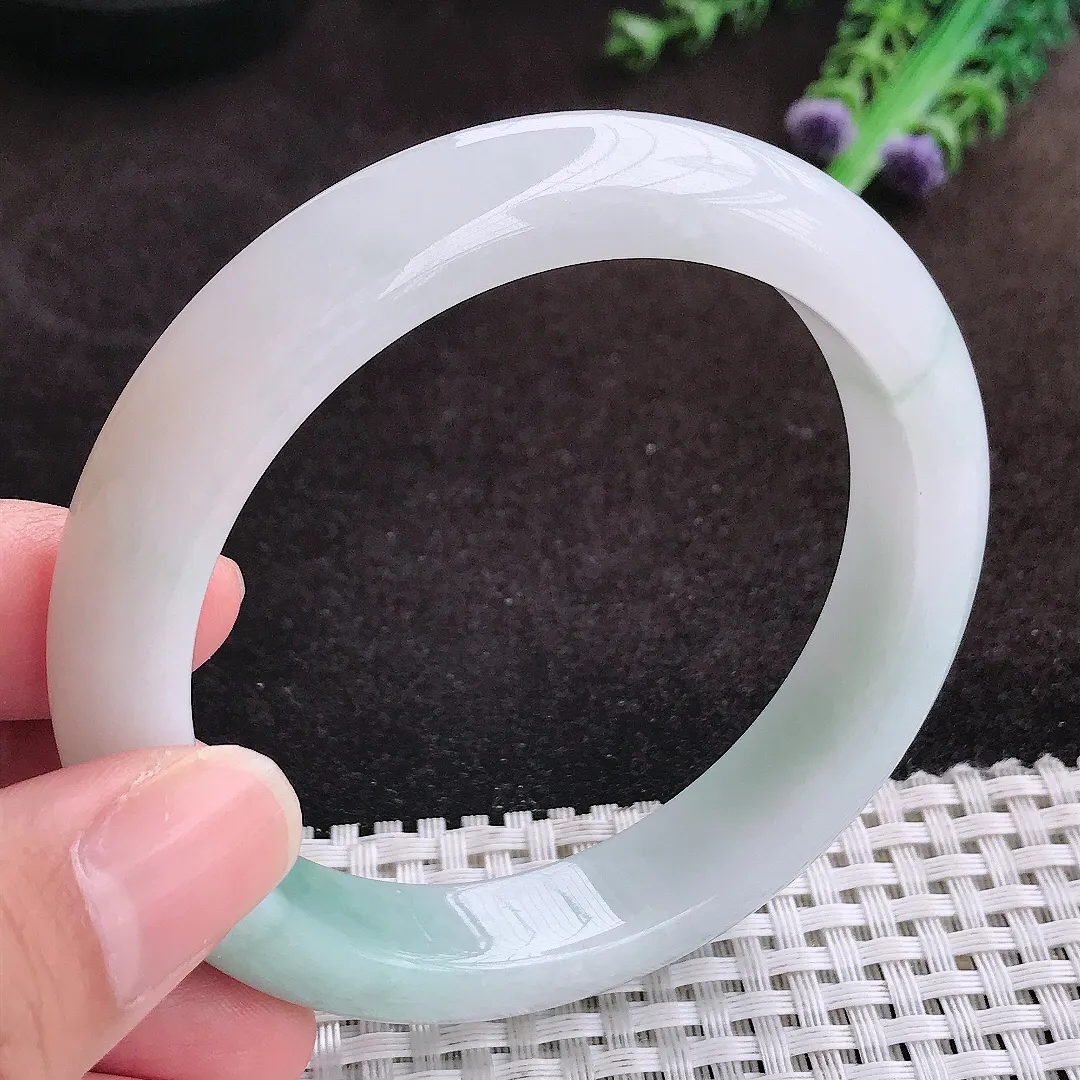 自然光59.5/12.4/8.9老坑秀气冰润飘花手镯宽边翡翠玉镯手环