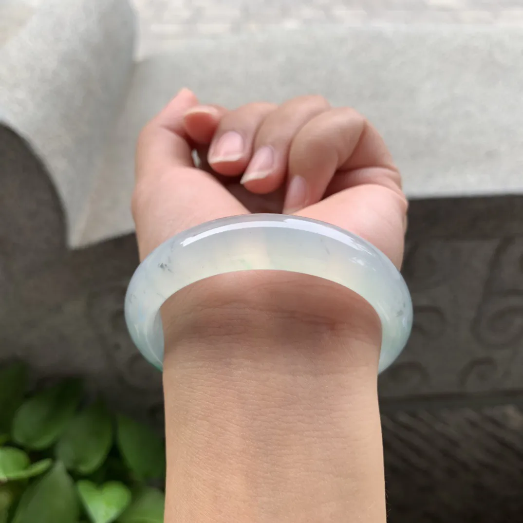 小圈口51.9-12.6-7.6 【高冰飘花正圈手镯】正圈51 52可戴  冰透水润 起光