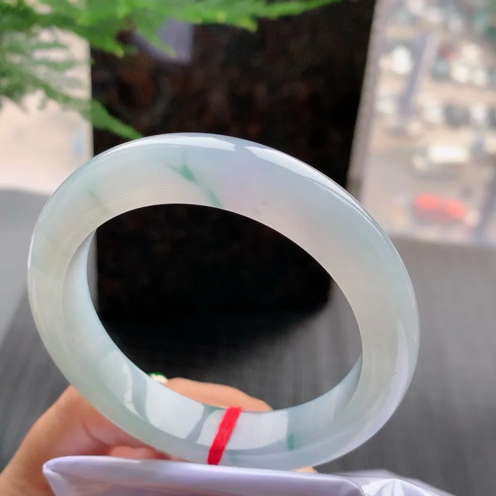 正圈高冰春彩 无瑕 尺寸:56.3/12.7/9.5  种色俱佳