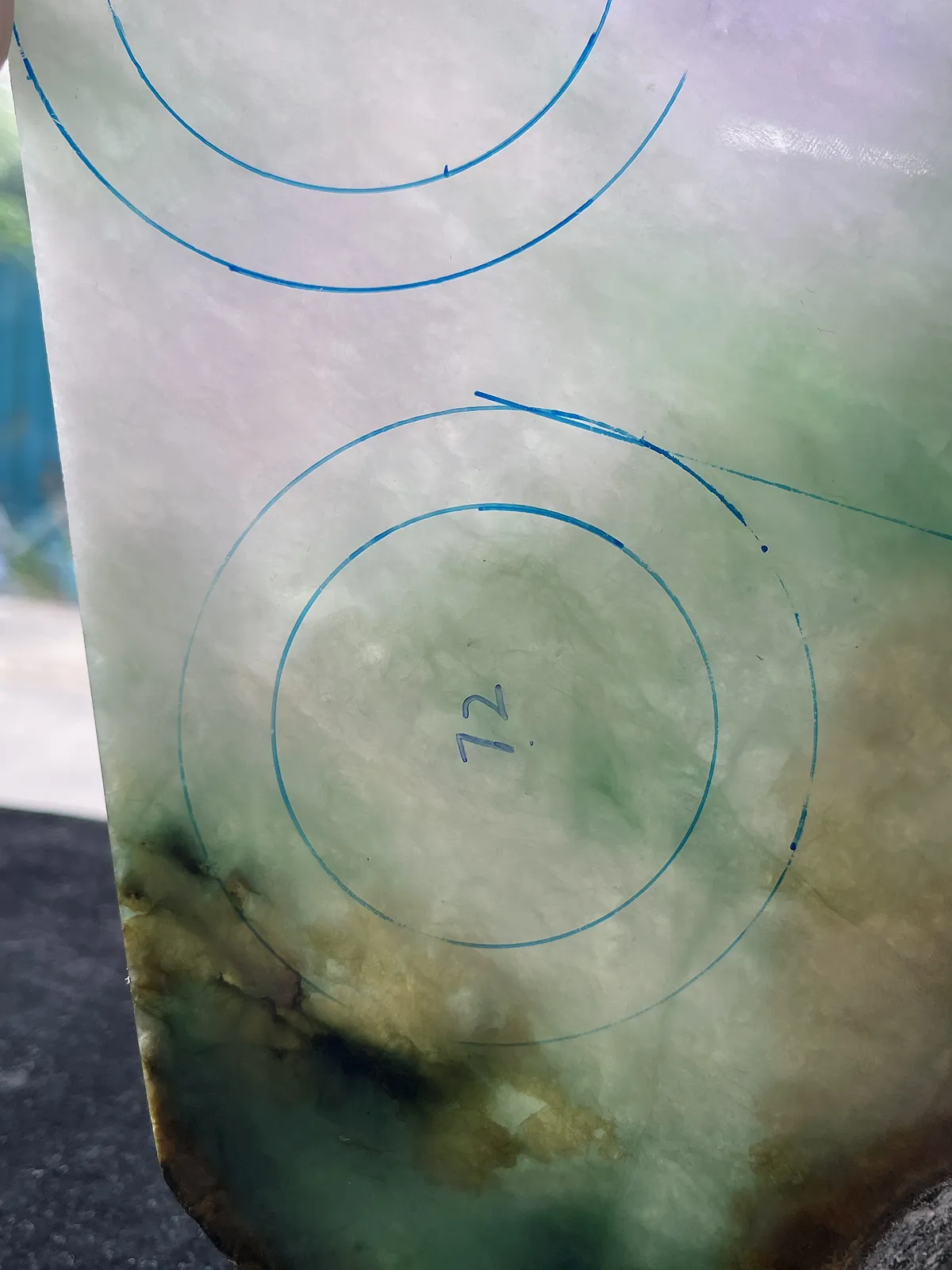 翡翠板料,⭕️正圈最大做56,圆条最大做52