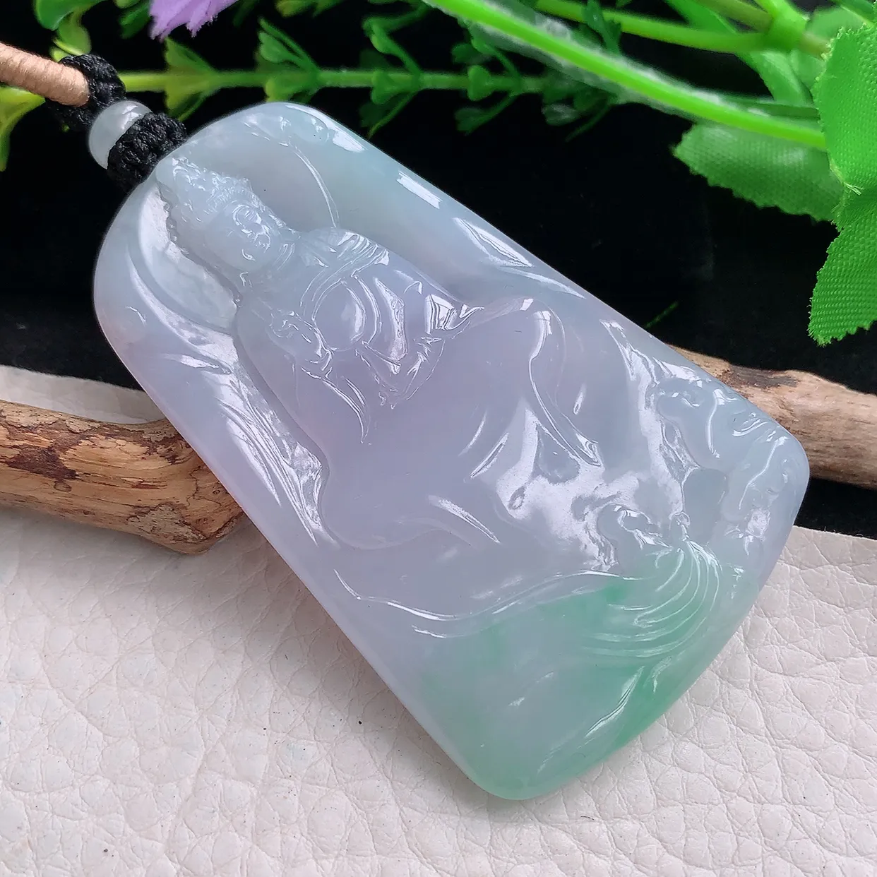 yl自然光65*41.3*5.6天然缅甸翡翠双彩赐福观音 玉观音玉吊坠