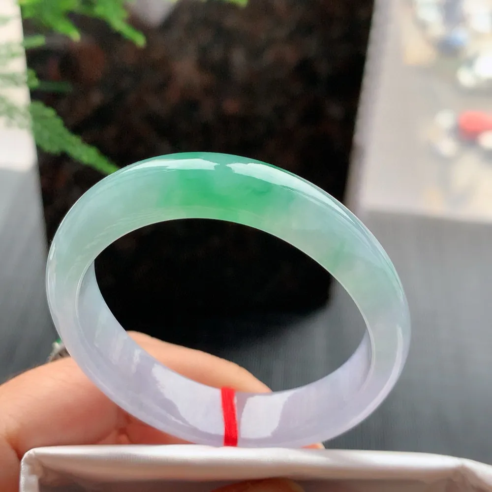 贵妃冰春彩 无瑕 尺寸:50.3/43/11.8/6.6 种色俱佳