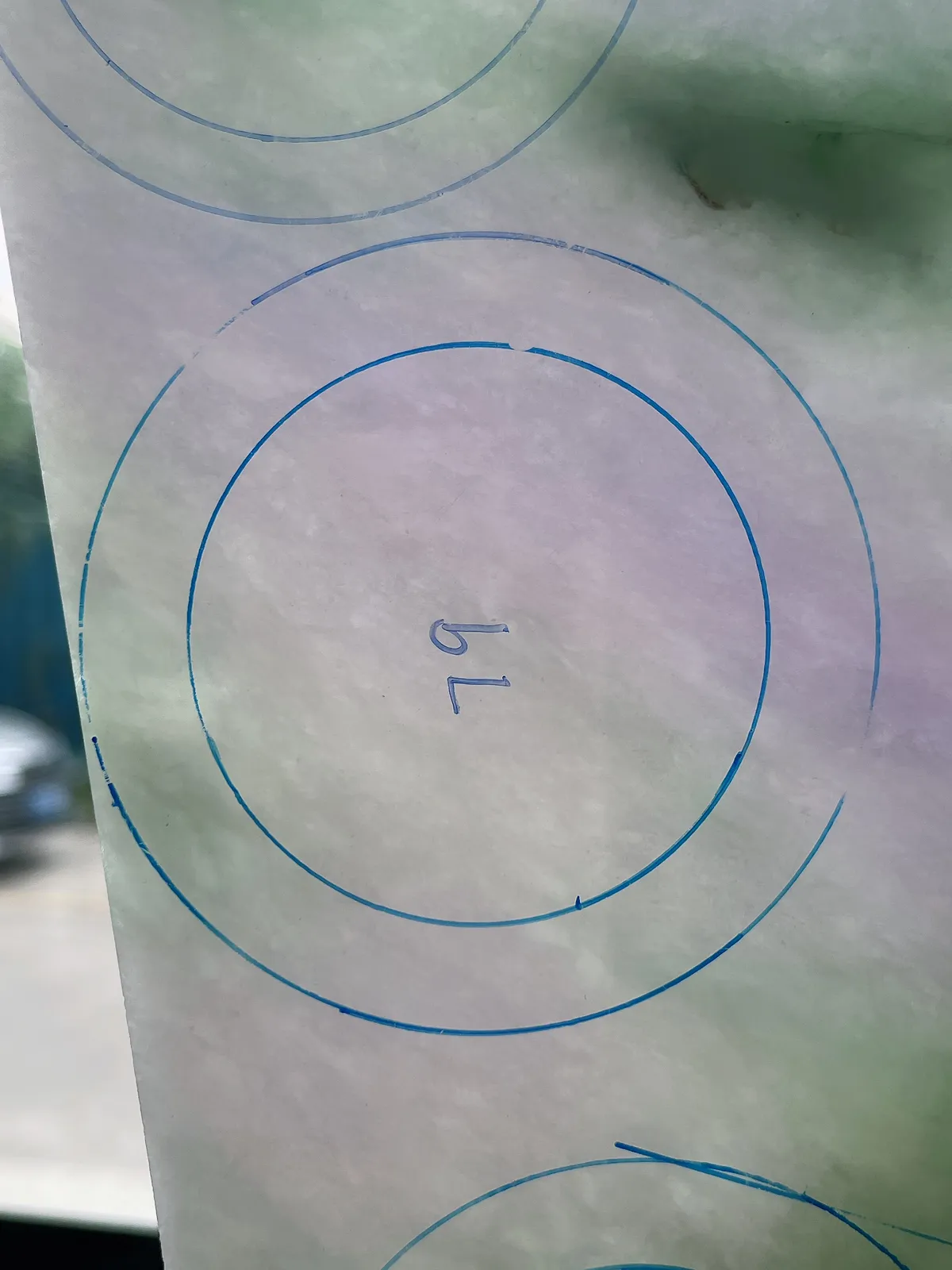 翡翠板料，⭕️正圈最大做63，圆条最大做59