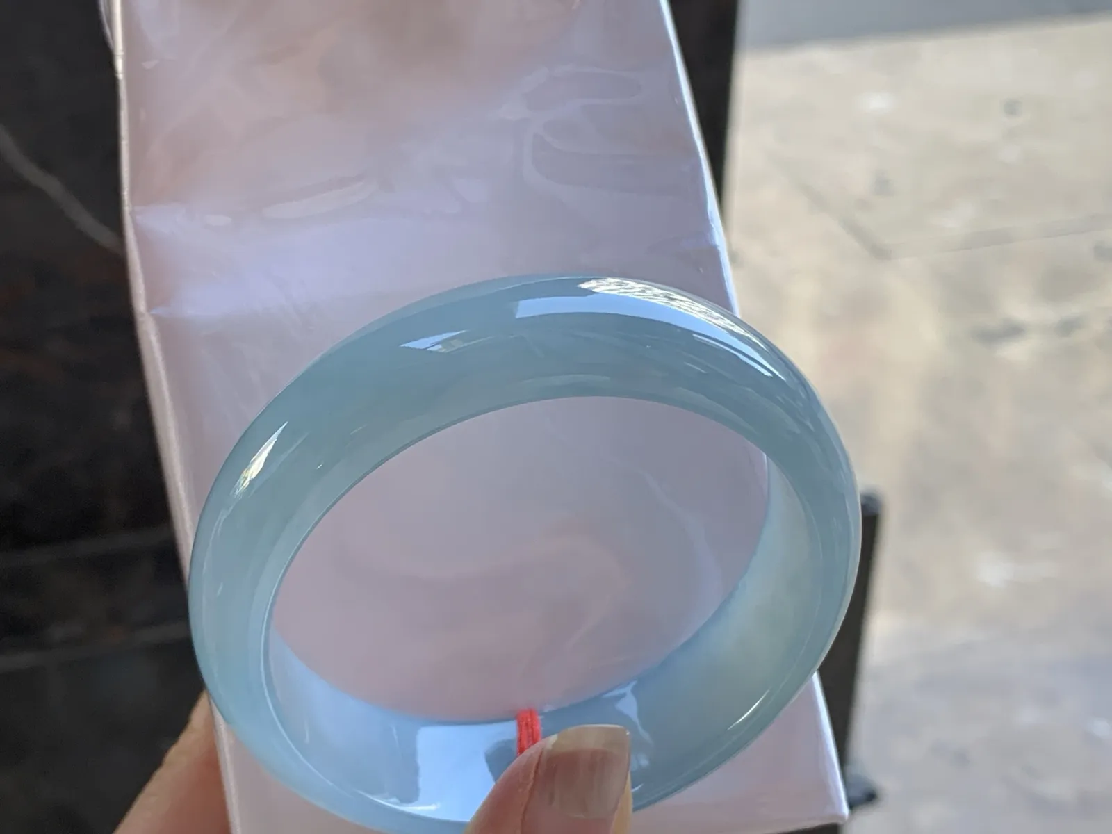 59-17.3-7.7

冰蓝宽版手镯^_^颜色好看清新