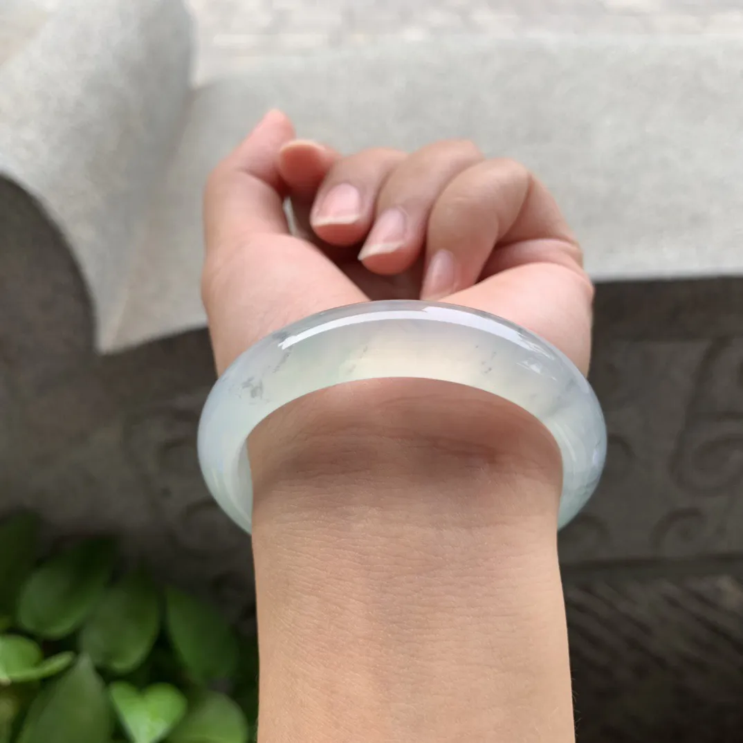 小圈口51.9-12.6-7.6 【高冰飘花正圈手镯】正圈51 52可戴  冰透水润 起光