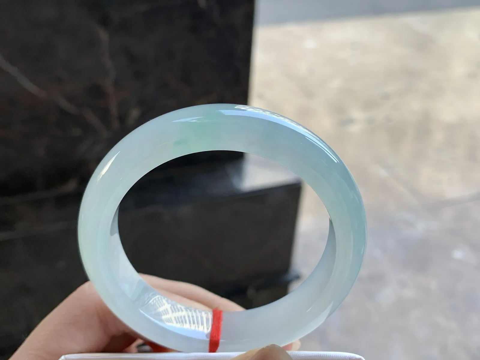 54-12.9-8.4

冰飘绿手镯^_^清新冰透