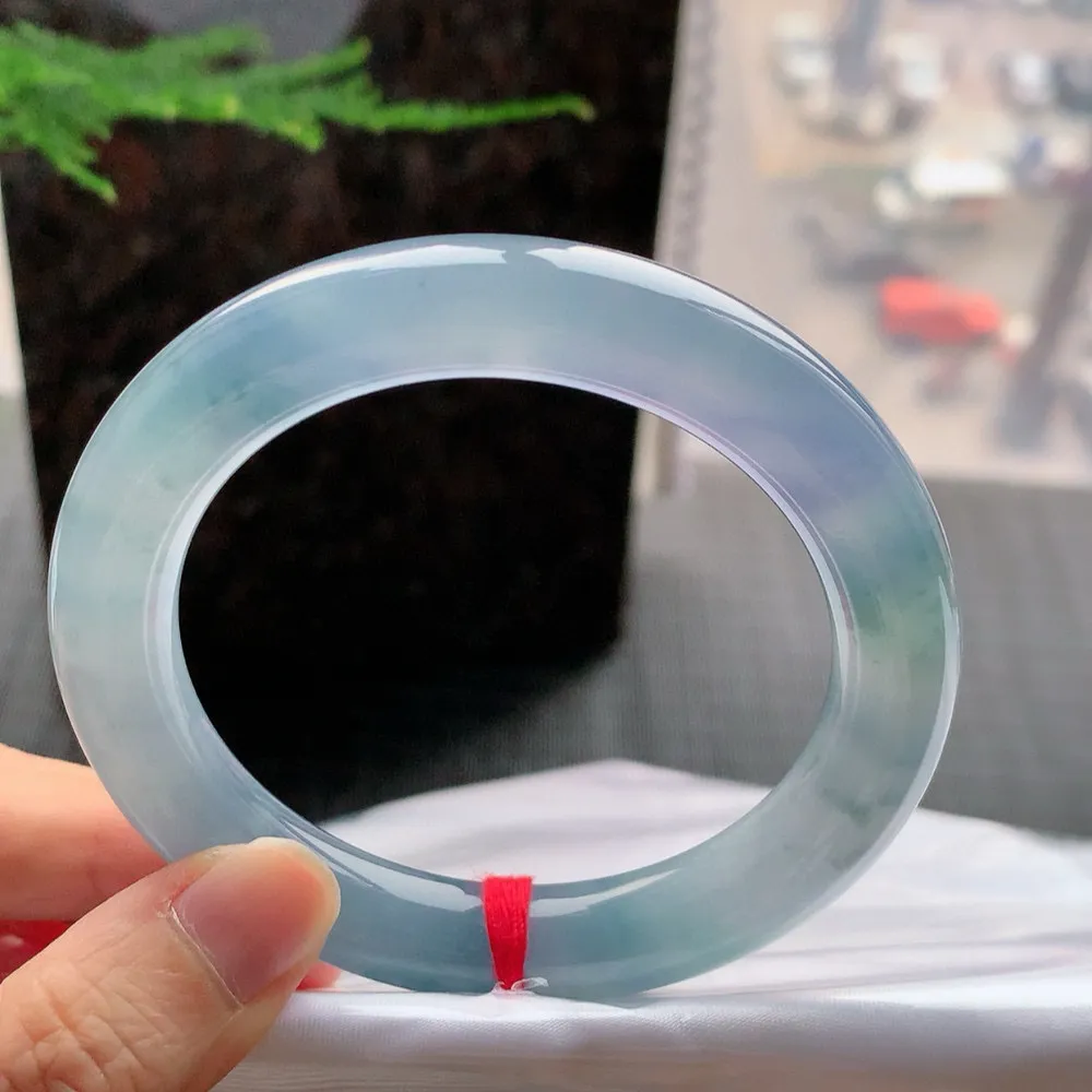 圆条高冰紫罗兰 无瑕 尺寸:60.1/12/11.3 种色兼备