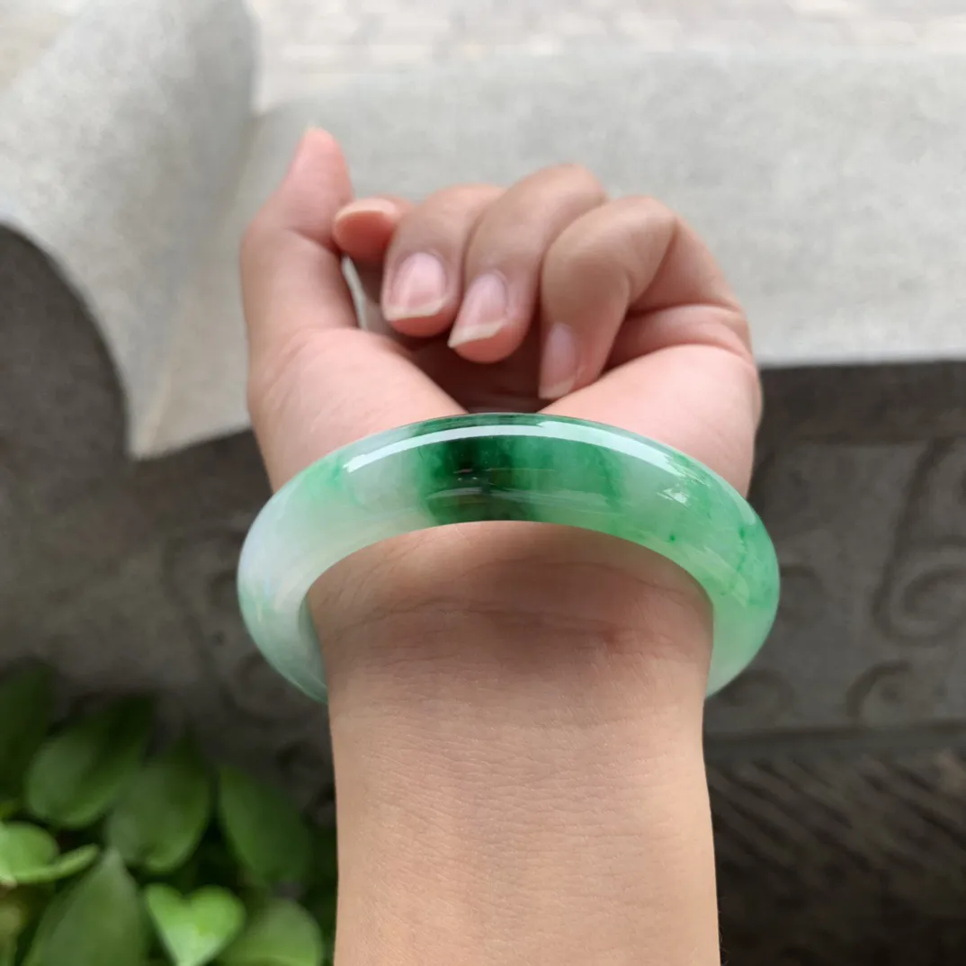 小圈口 53.8-12.7-8.7【辣阳绿正圈手镯】正圈53 54可戴