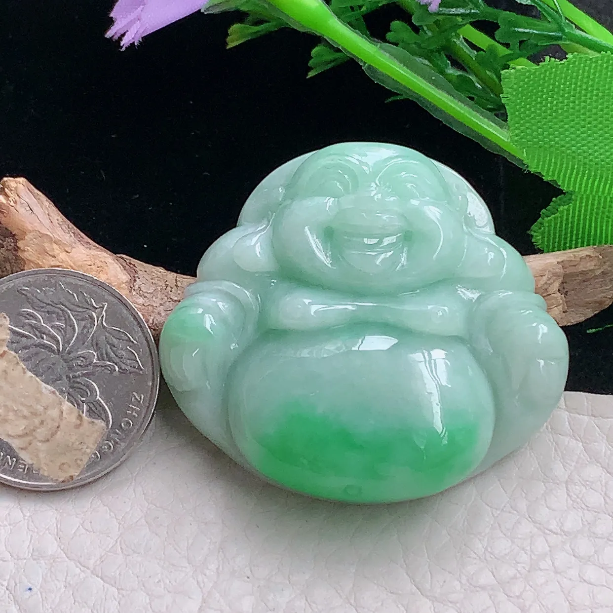 zen40.8*45.6*12.5自然光天然缅甸翡翠半山水佛公 开心佛玉吊坠 毛衣坠