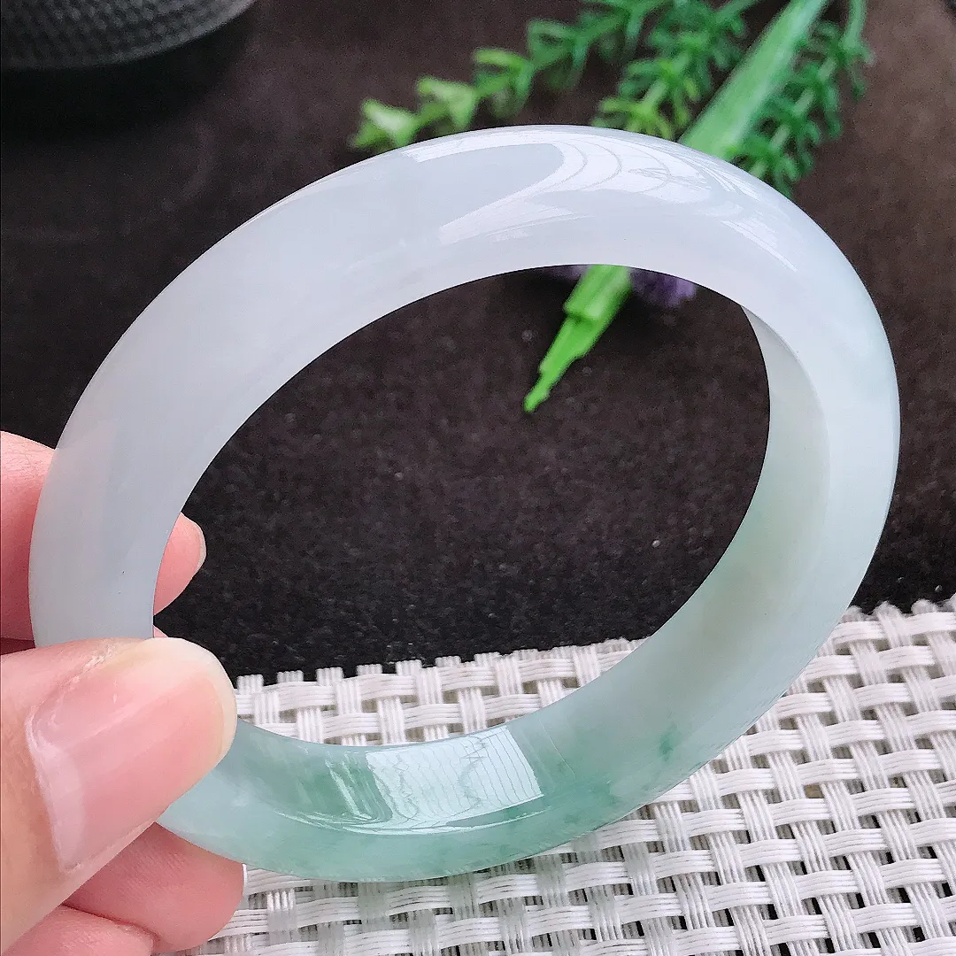 自然光58/52/13.1/8.8老坑冰胶水灵飘花大圈口贵妃手镯翡翠玉镯手环