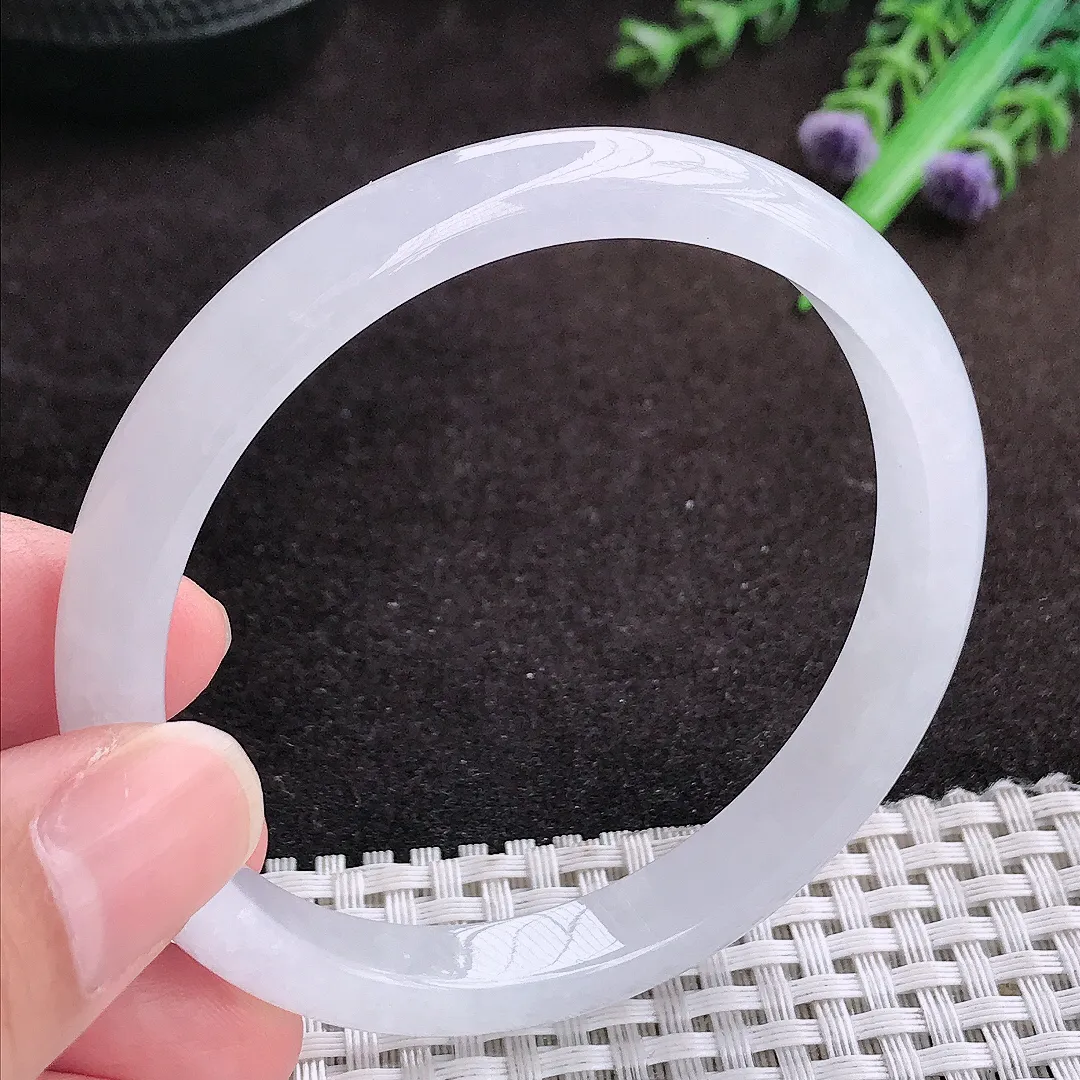 自然光59/9/6.6老坑秀气冰透月光白手镯宽边翡翠玉镯手环