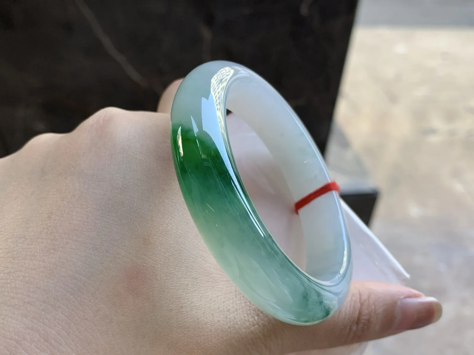 58-13-8.8

冰绿花手镯^_^