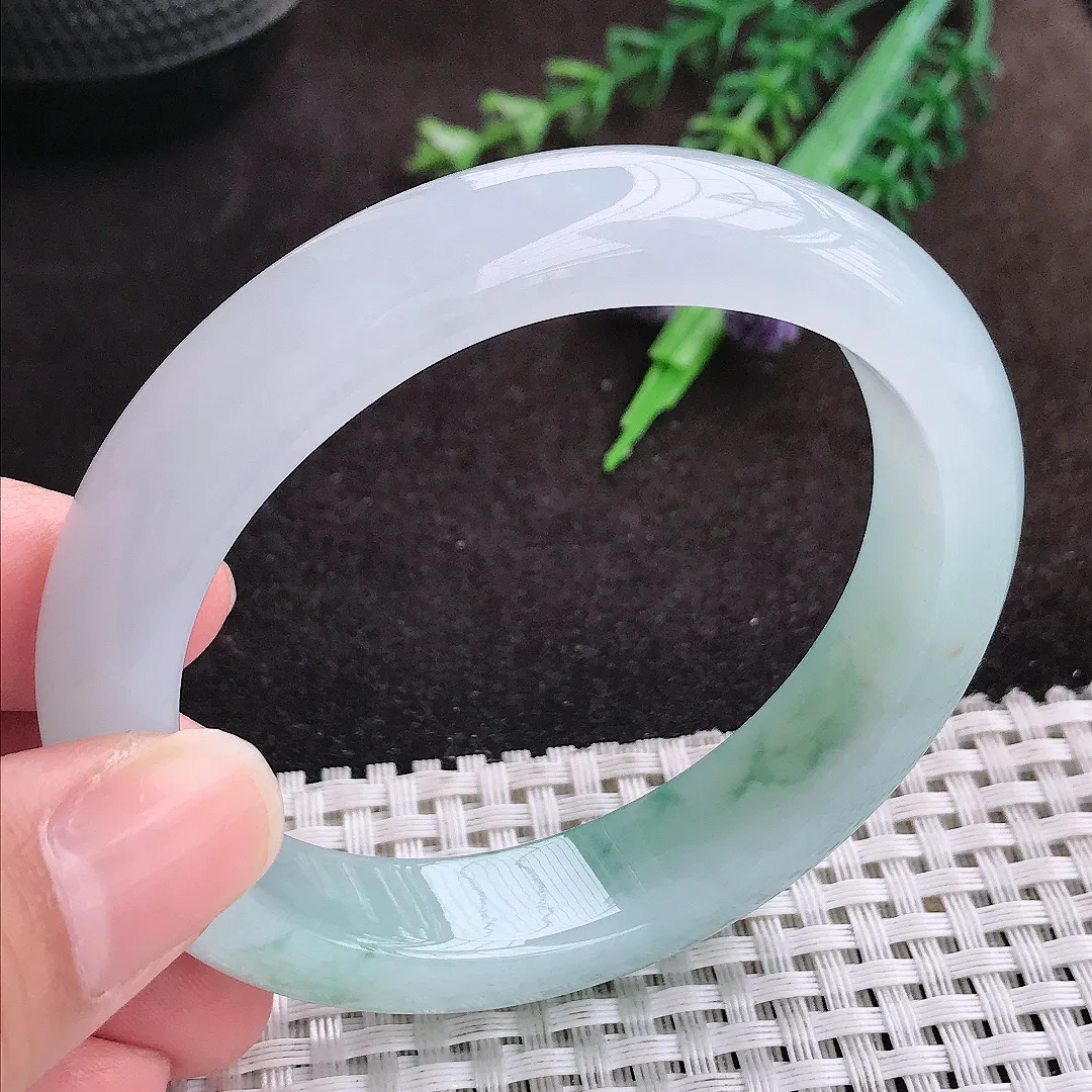 自然光58/52/13.1/8.8老坑冰胶水灵飘花大圈口贵妃手镯翡翠玉镯手环