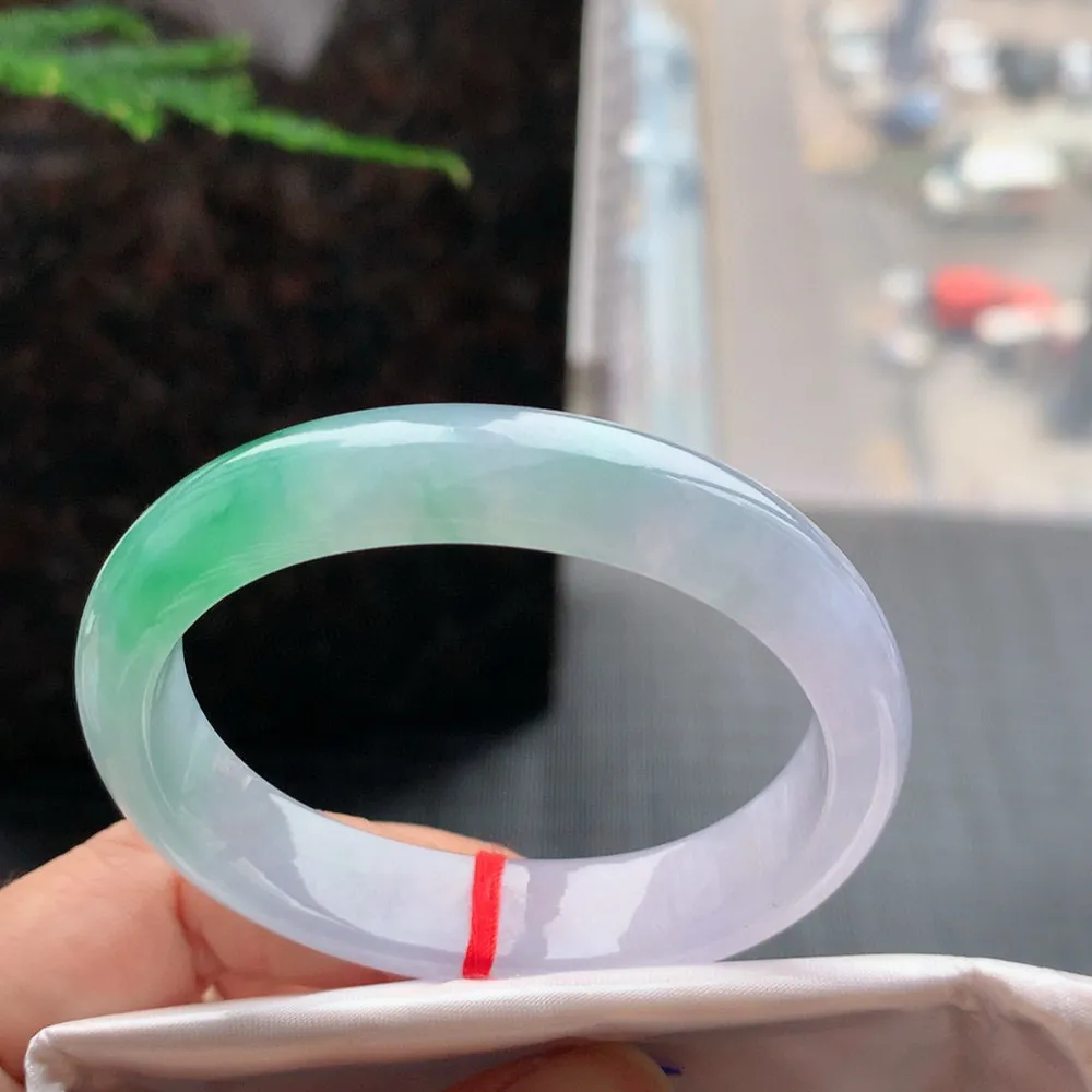 贵妃冰春彩 无瑕 尺寸:50.3/43/11.8/6.6 种色俱佳