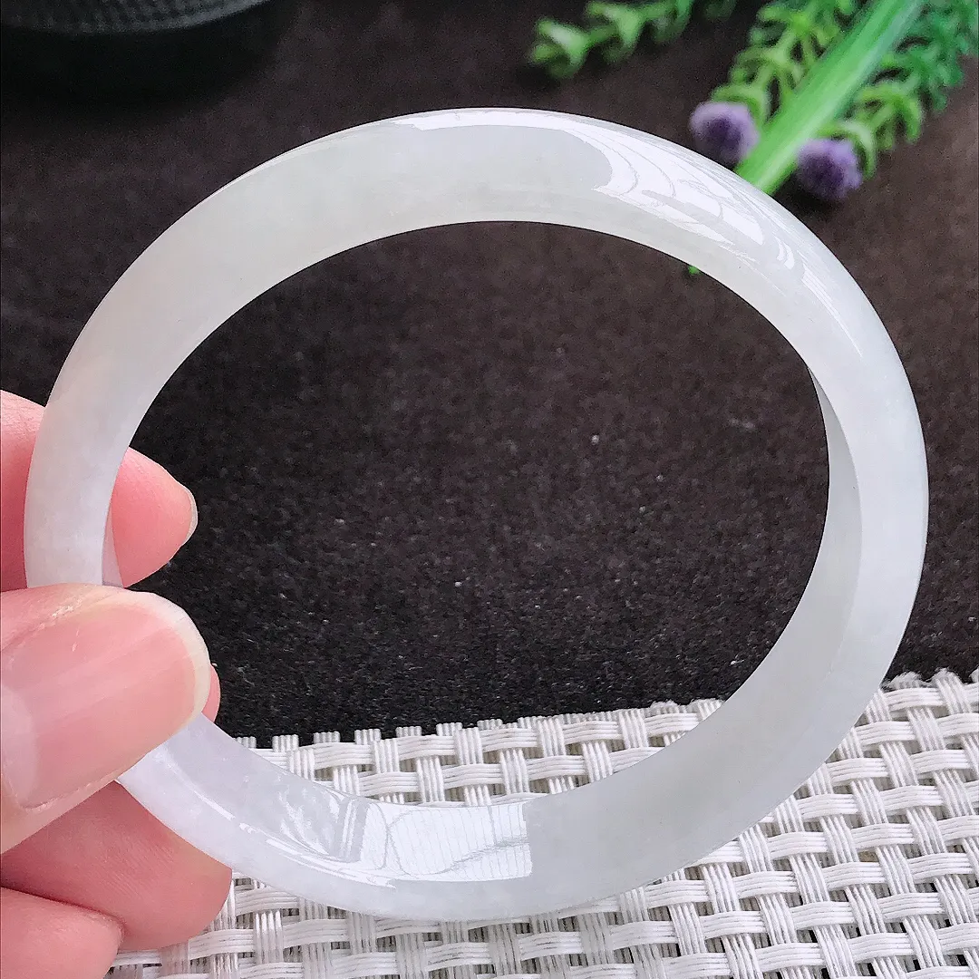 自然光60.8/12/6.6老坑秀气冰润白月光白大圈口手镯宽边翡翠玉镯手环