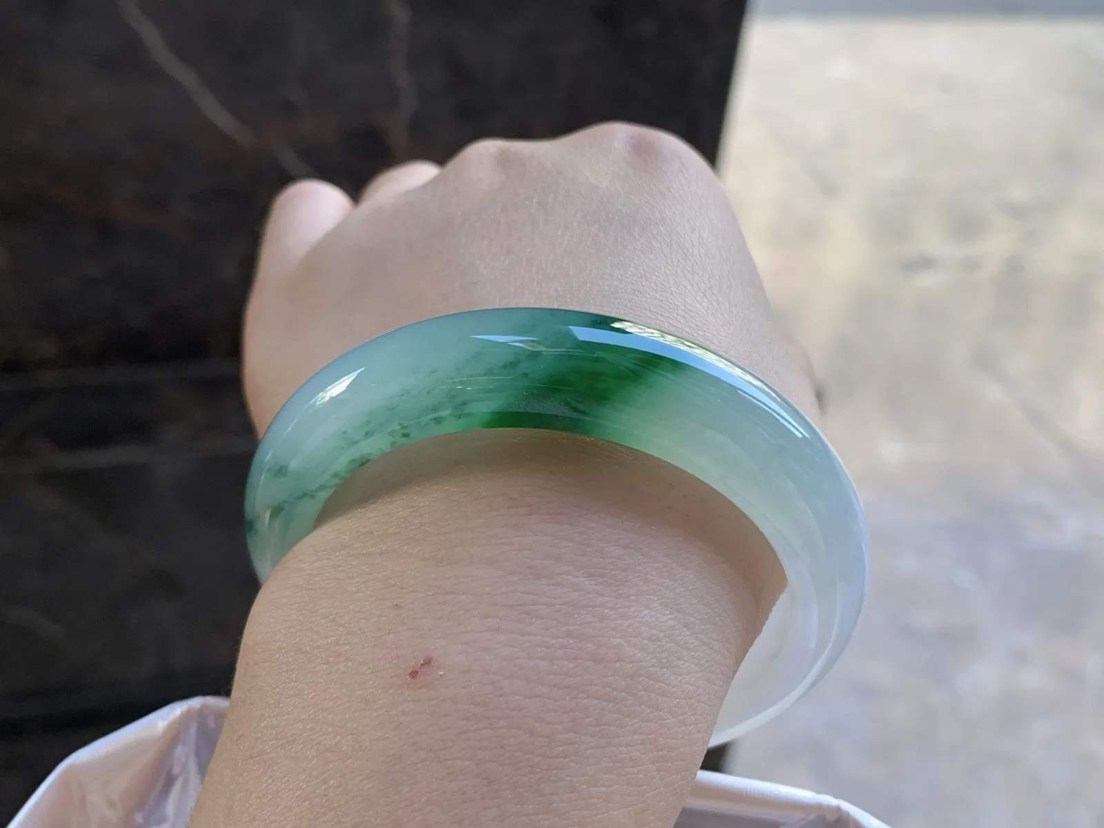 58-13-8.8

冰绿花手镯^_^