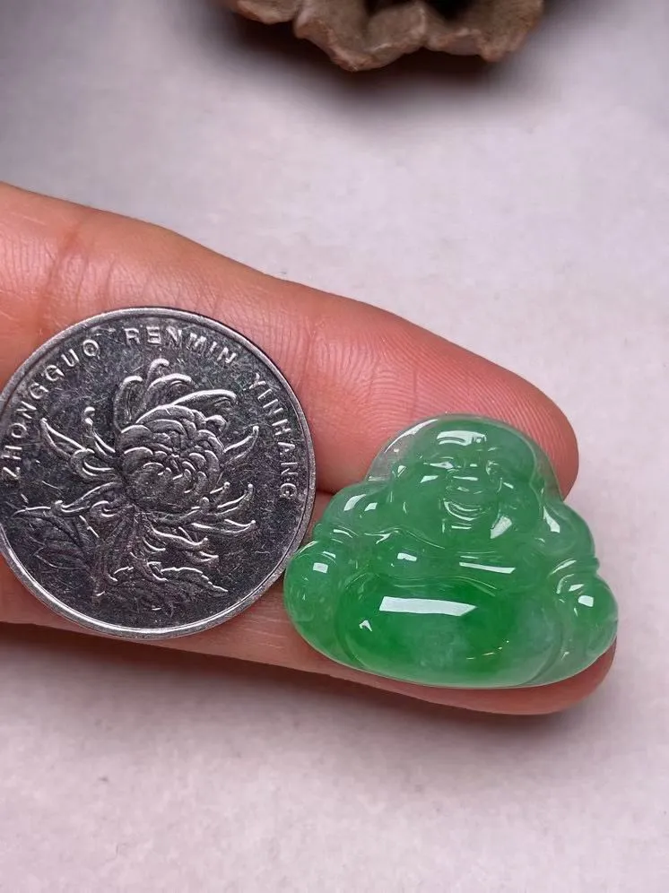 冰种飘绿【佛公】吊坠，种水好，玉质细腻 ，卖相好‘