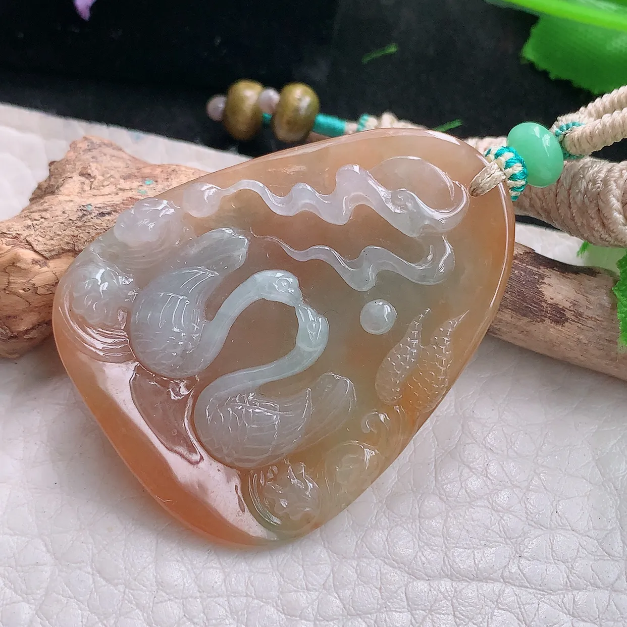 mut自然耀43*34.5*6.2天然缅甸翡翠黄翡双彩巧雕百年好合吊坠