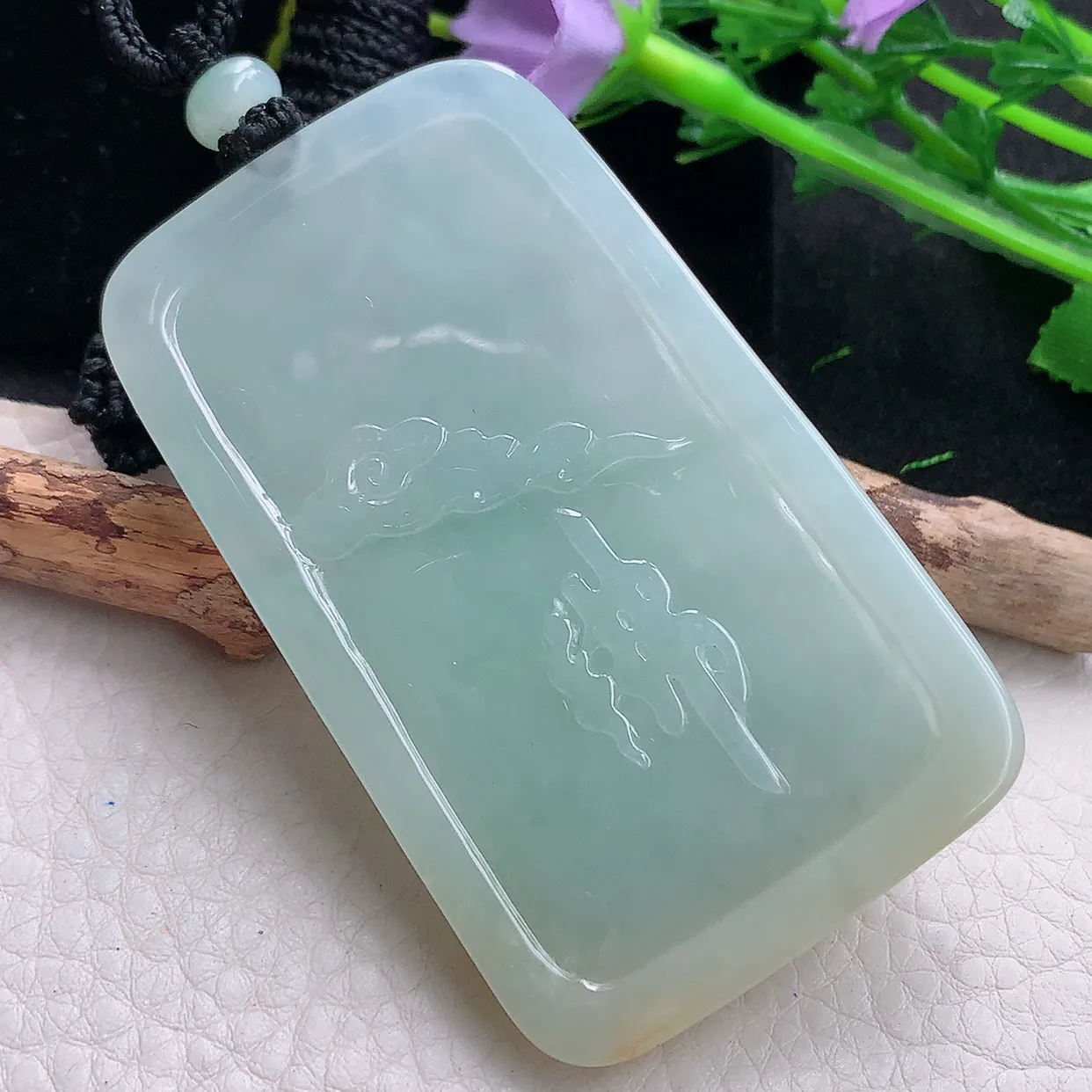 mut自然光69*41.2*12天然缅甸翡翠黄加绿坐莲观音吊坠普贤观音菩萨