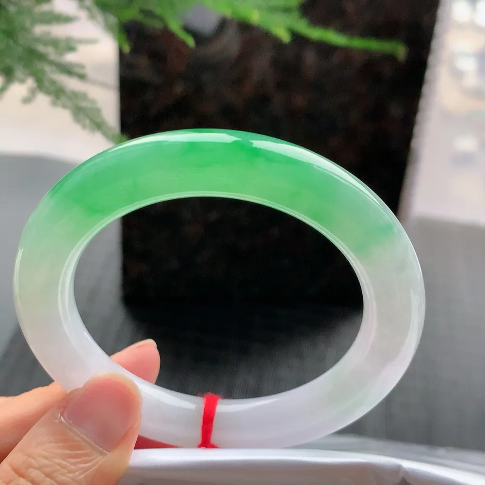 圆条冰阳绿 无瑕 尺寸:55.2/10.3/11 种色兼备🥰🥰