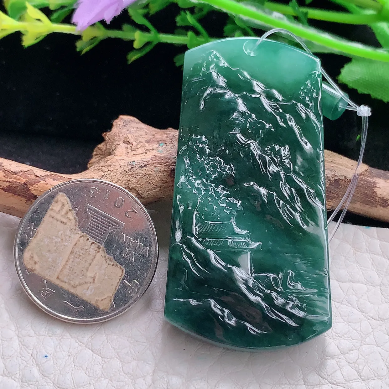 yl自然光54.8*28*6.5天然缅甸翡翠冰蓝大好河山 山水玉吊坠