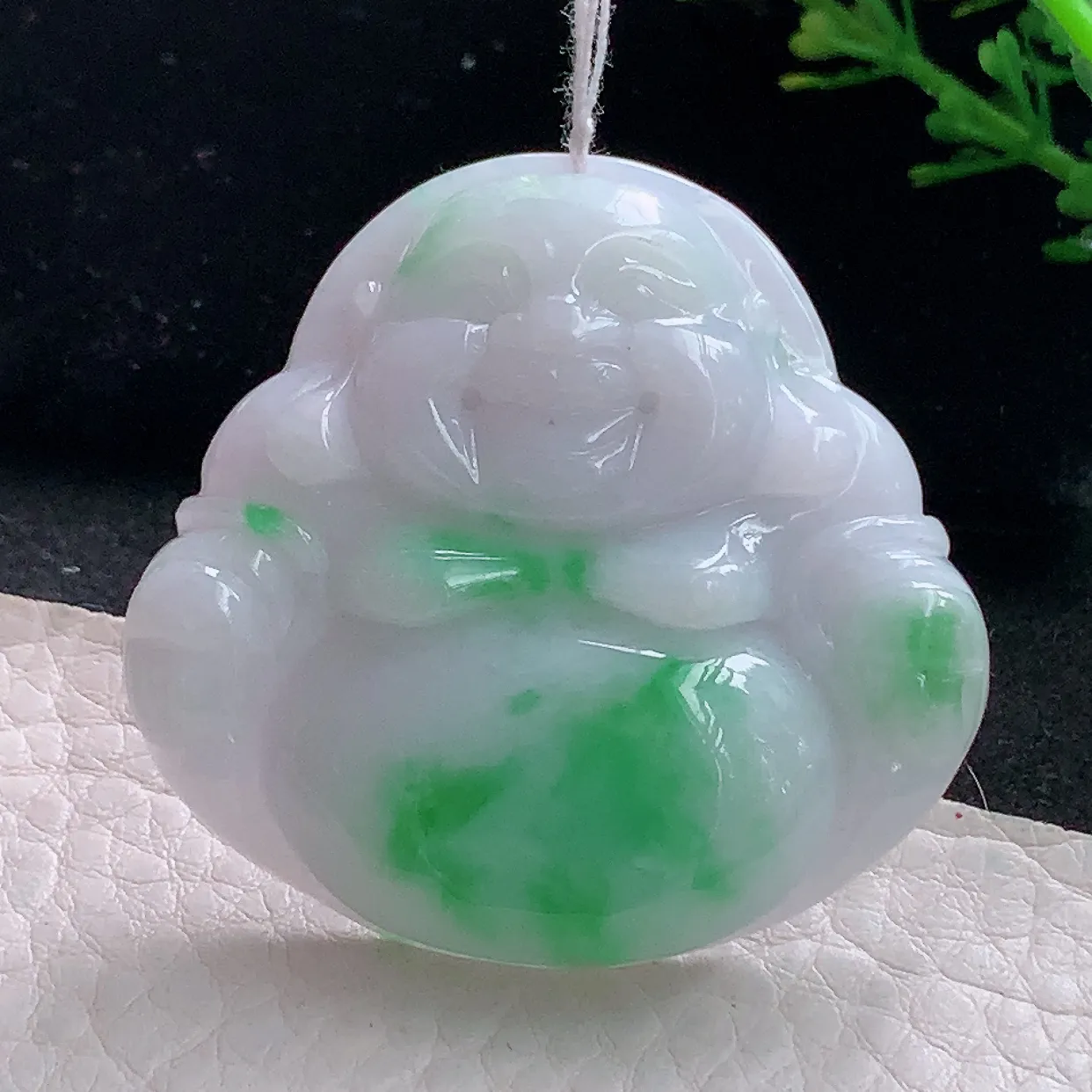zen43.3*46*9.5自然光天然缅甸翡翠飘阳绿大佛公 开心佛玉吊坠 毛衣坠