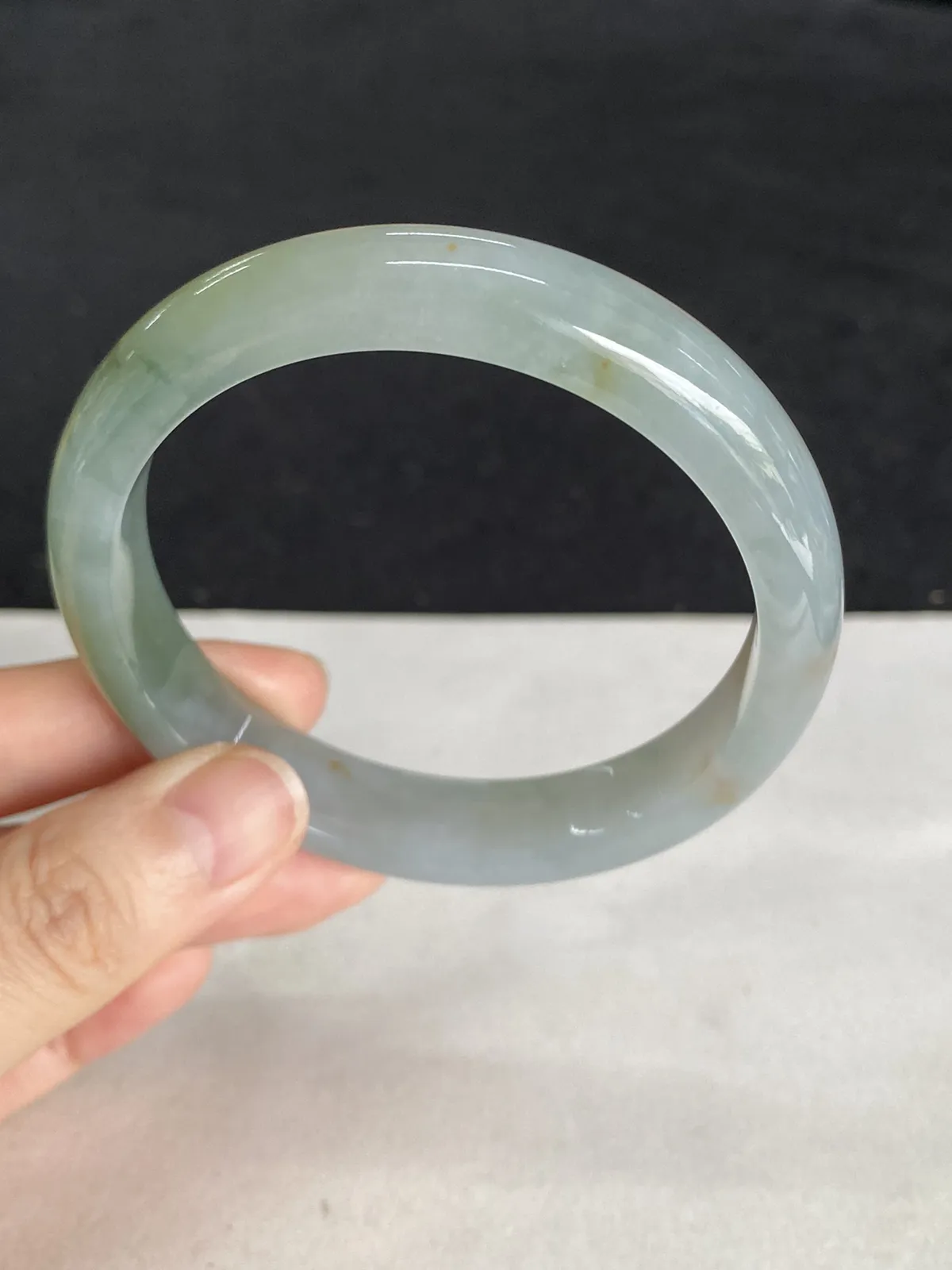 正圈57圈口，翡翠手镯