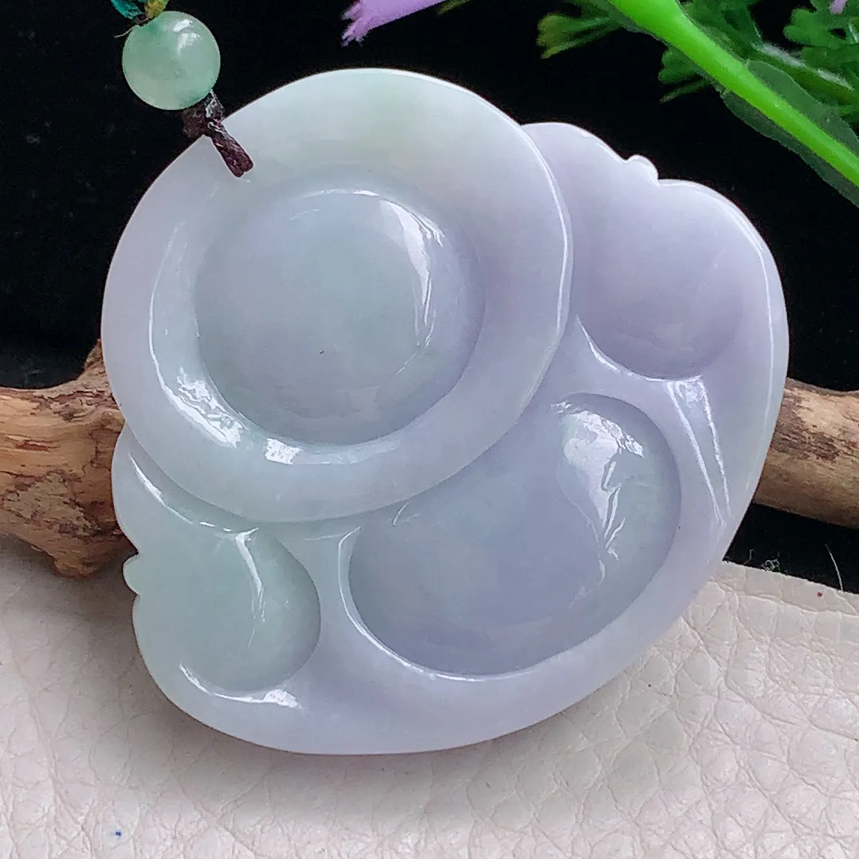 zen46*54*12.5自然光天然缅甸翡翠春带彩大佛公 开心佛玉吊坠 毛衣坠