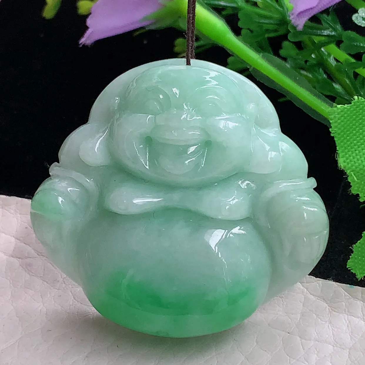 zen40.8*45.6*12.5自然光天然缅甸翡翠半山水佛公 开心佛玉吊坠 毛衣坠