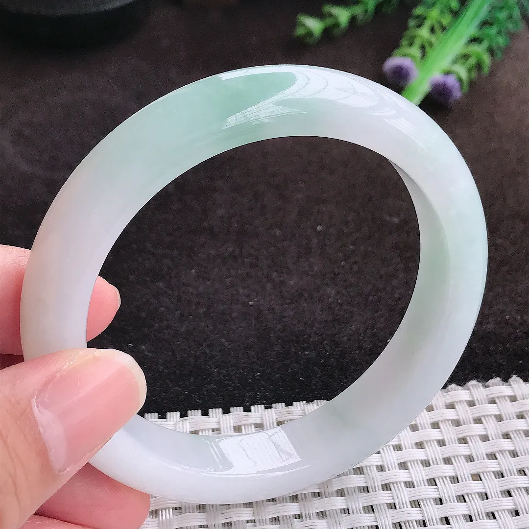 自然光59.5/12.4/8.9老坑秀气冰润飘花手镯宽边翡翠玉镯手环