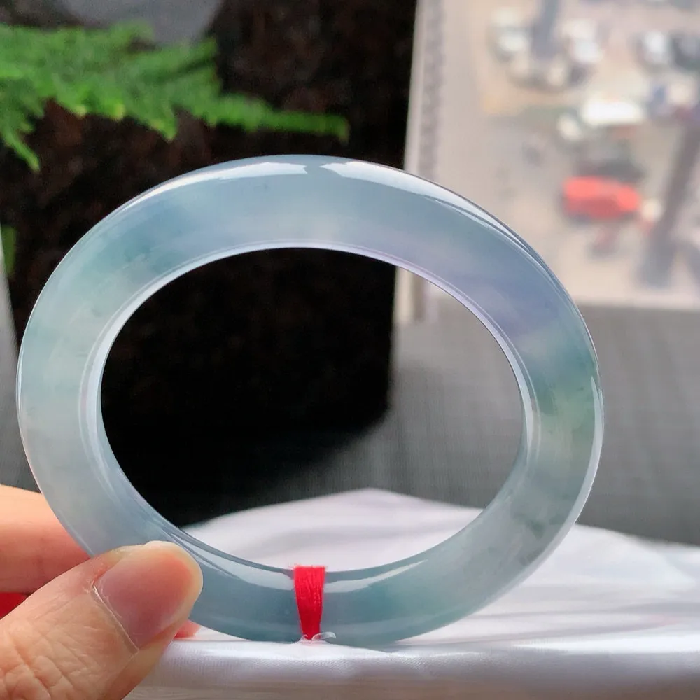 圆条高冰紫罗兰 无瑕 尺寸:60.1/12/11.3 种色兼备