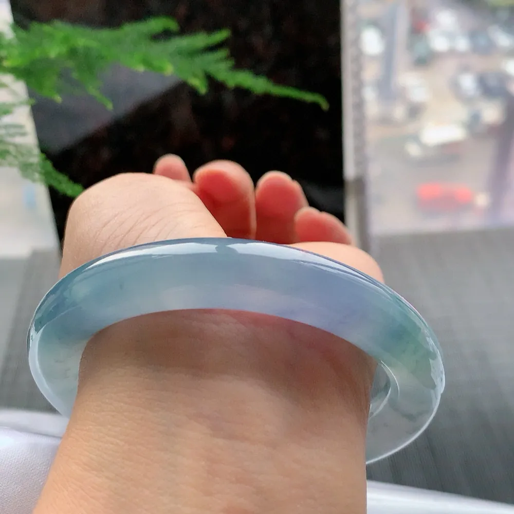 圆条高冰紫罗兰 无瑕 尺寸:60.1/12/11.3 种色兼备