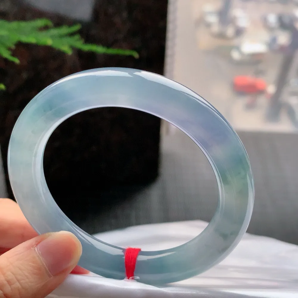 圆条高冰紫罗兰 无瑕 尺寸:60.1/12/11.3 种色兼备