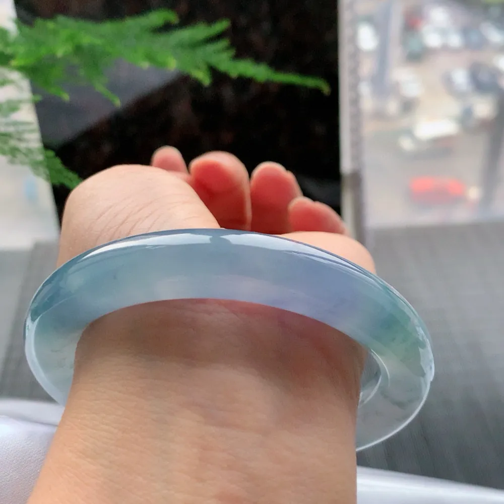 圆条高冰紫罗兰 无瑕 尺寸:60.1/12/11.3 种色兼备