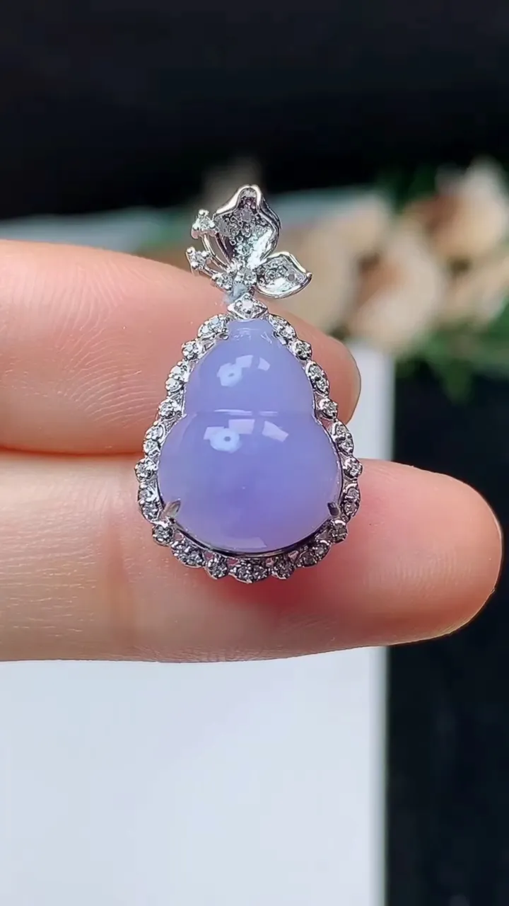 天然A货翡翠k金紫罗兰葫芦吊坠，尺寸24.2-13.8-10.5，裸石13.7-10.7，重量:2.