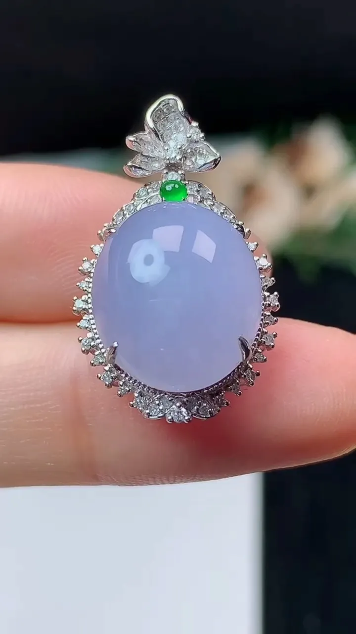 天然A货翡翠k金紫罗兰蛋面吊坠，尺寸25.8-15.9-11.8，裸石14.5-12.7，重量:4.