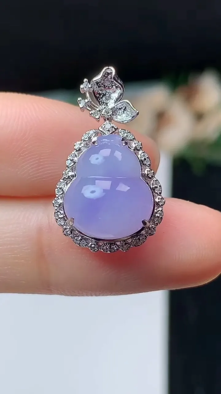 天然A货翡翠k金紫罗兰葫芦吊坠，尺寸22.9-13.7-10，裸石12.4-10.7，重量:2.28