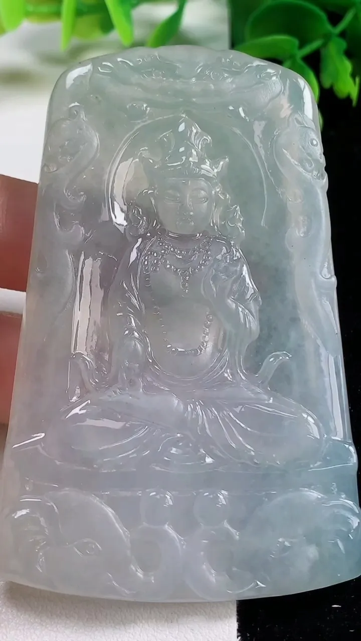 天然A货翡翠文殊菩萨吊坠，尺寸77.8-49-5.2，重量:50.26g
11月2日