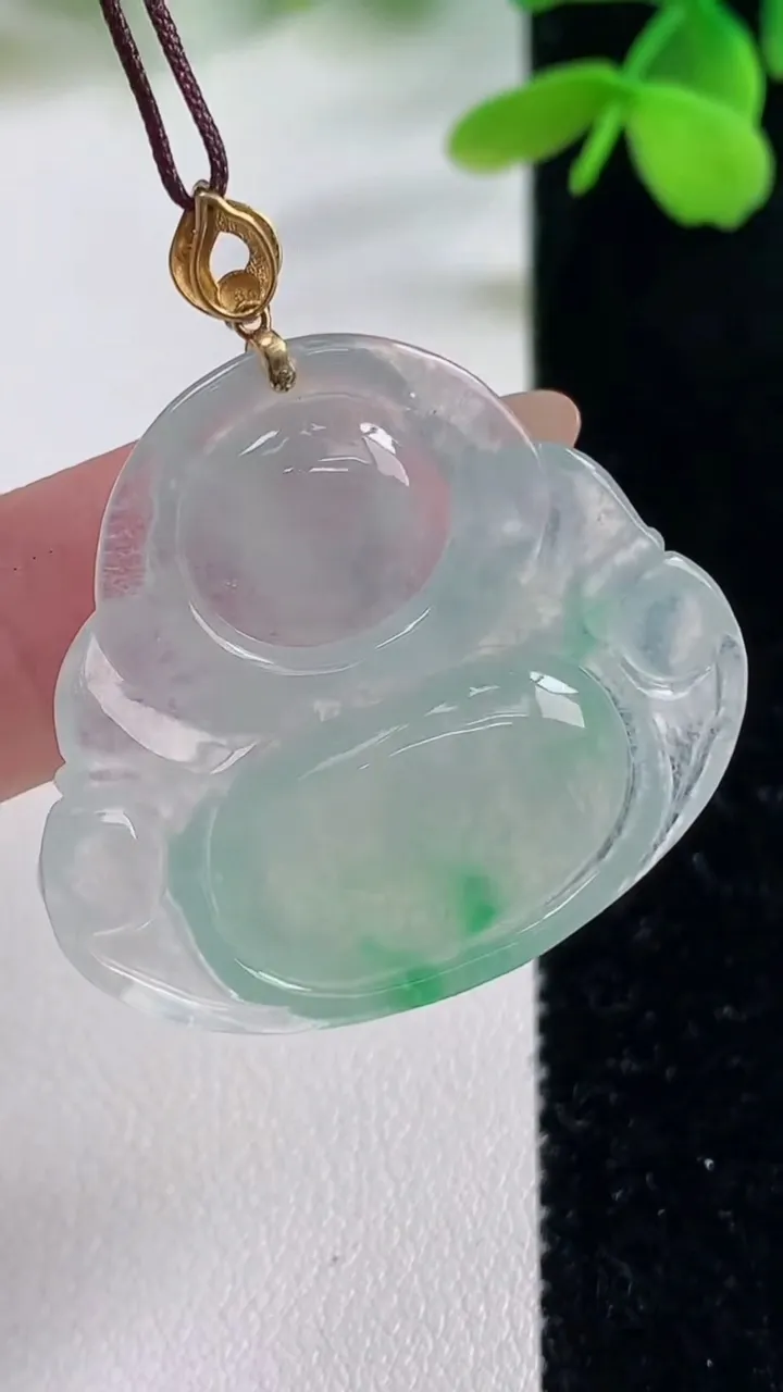 天然A货翡翠佛公吊坠，尺寸30.2-34-5.7，重量:8.91g
11月2日