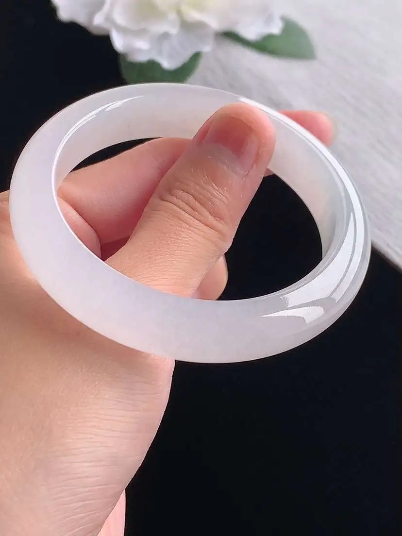 a货翡翠老坑冰种白月光正装正圈手镯54-55圈口  尺寸54.5×12×8mm 重量54.52g 1101