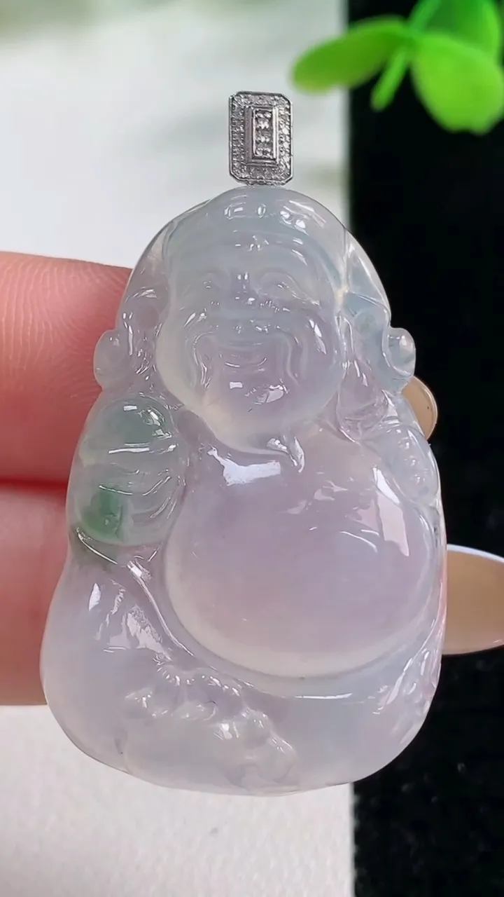 天然A货翡翠种飘花财神爷吊坠，尺寸37-25.4-6.6，重量:10.46g
11月2日
