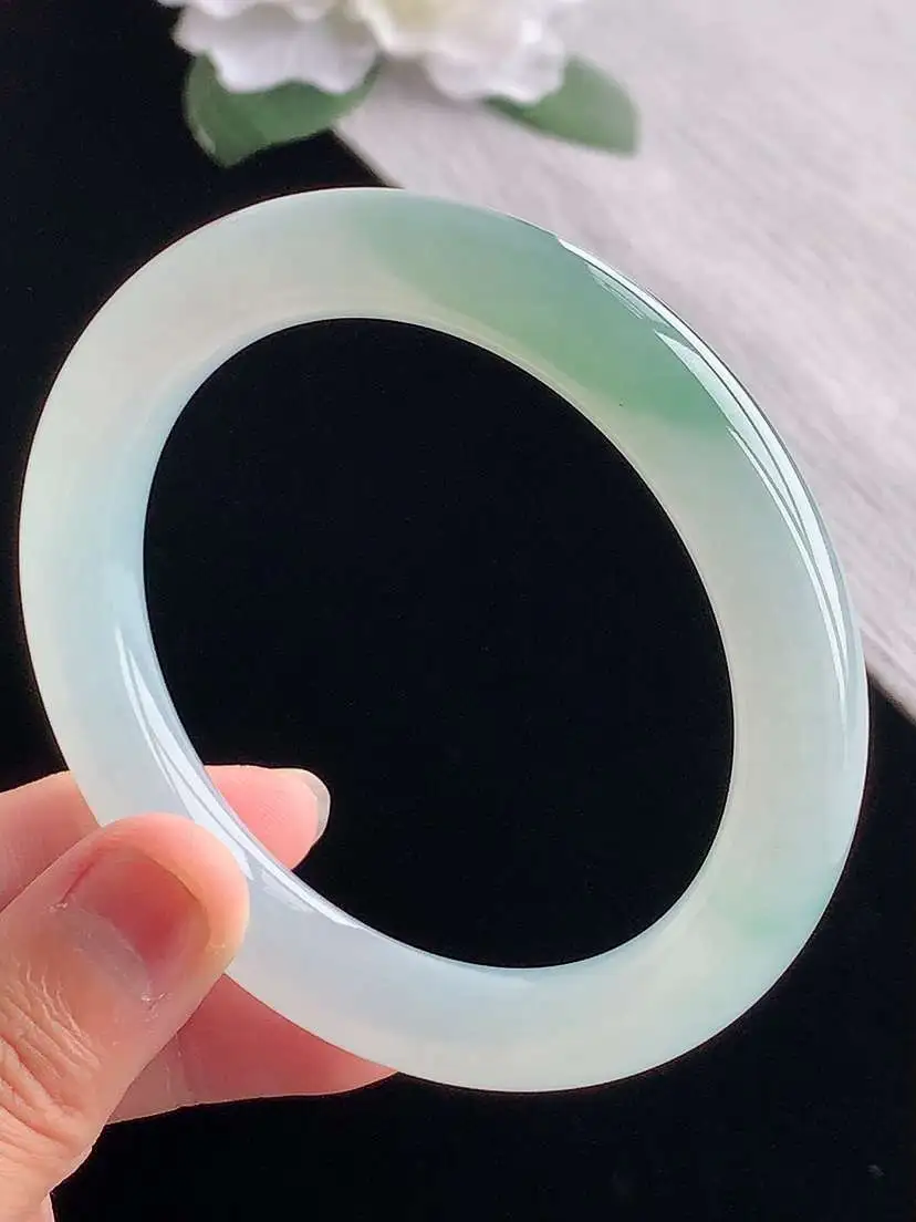 a货翡翠老坑冰种飘花圆条手镯57-58圈口  尺寸57.3×10.5mm 重量57.76g 1102