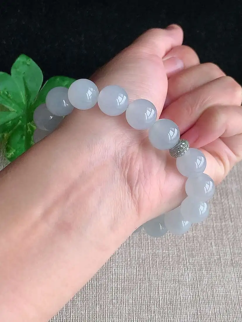 a货翡翠老坑冰种白月光圆珠佛珠手串17颗  尺寸11.6mm 重量48.35g 1102